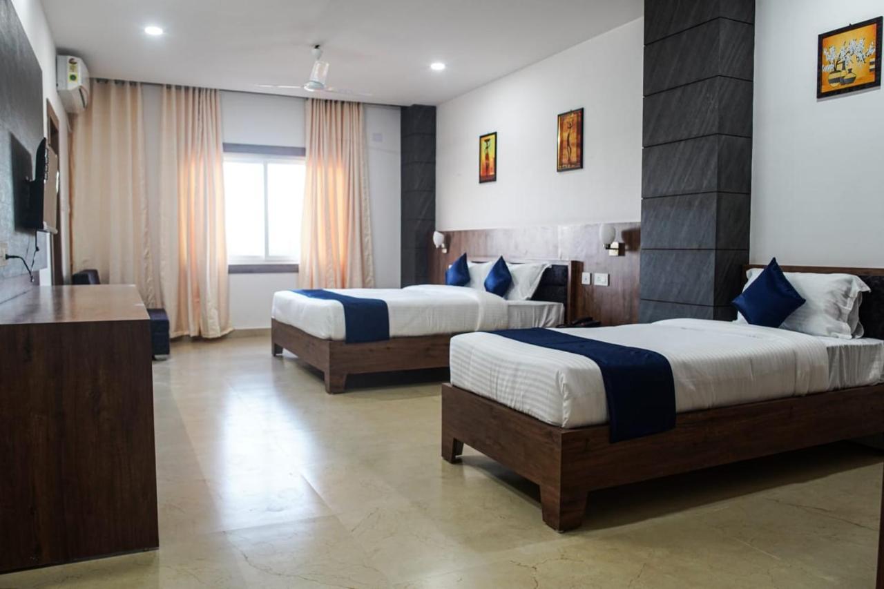 Hotel A G Palace Duliagaon Ngoại thất bức ảnh