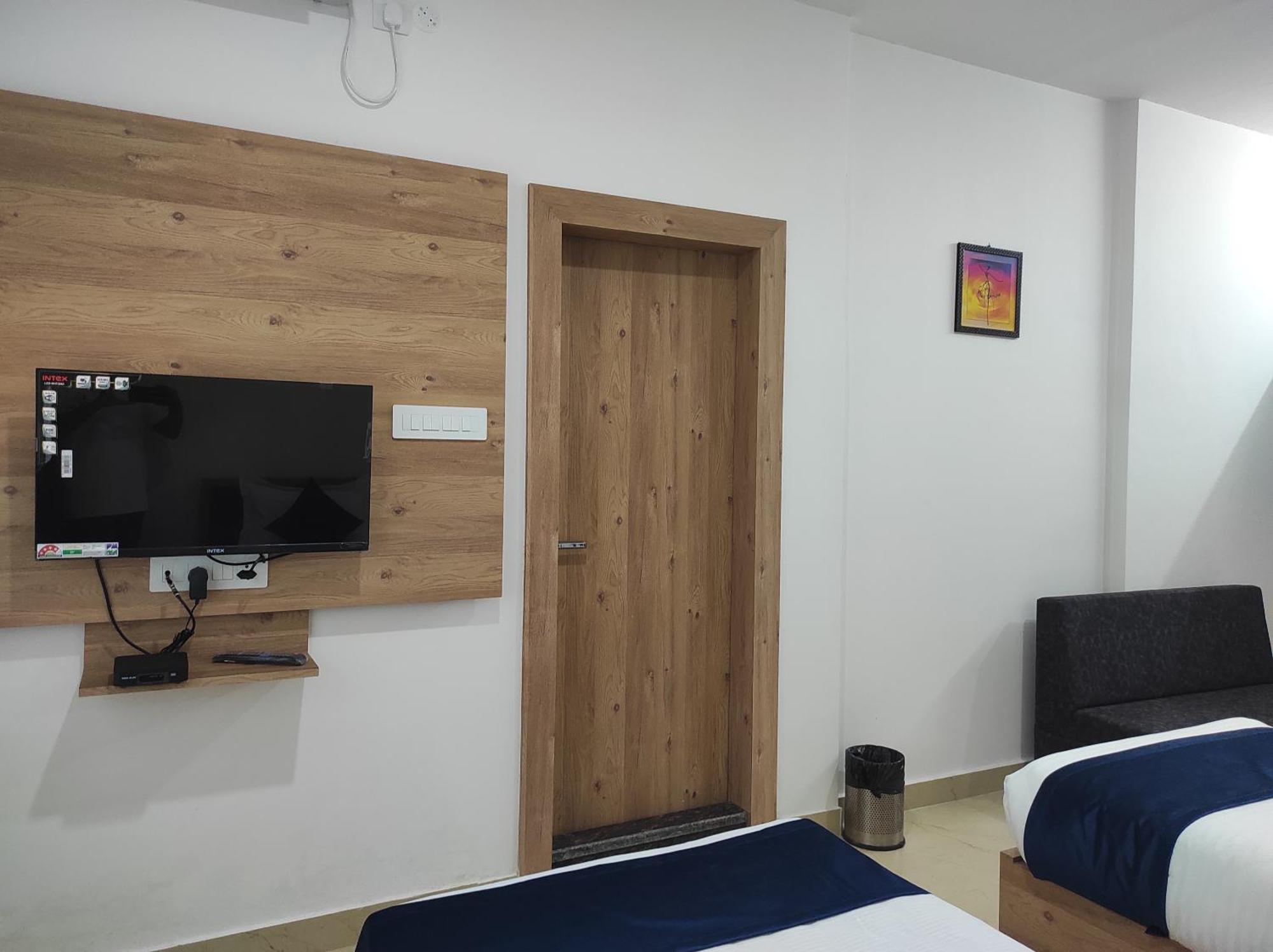 Hotel A G Palace Duliagaon Ngoại thất bức ảnh