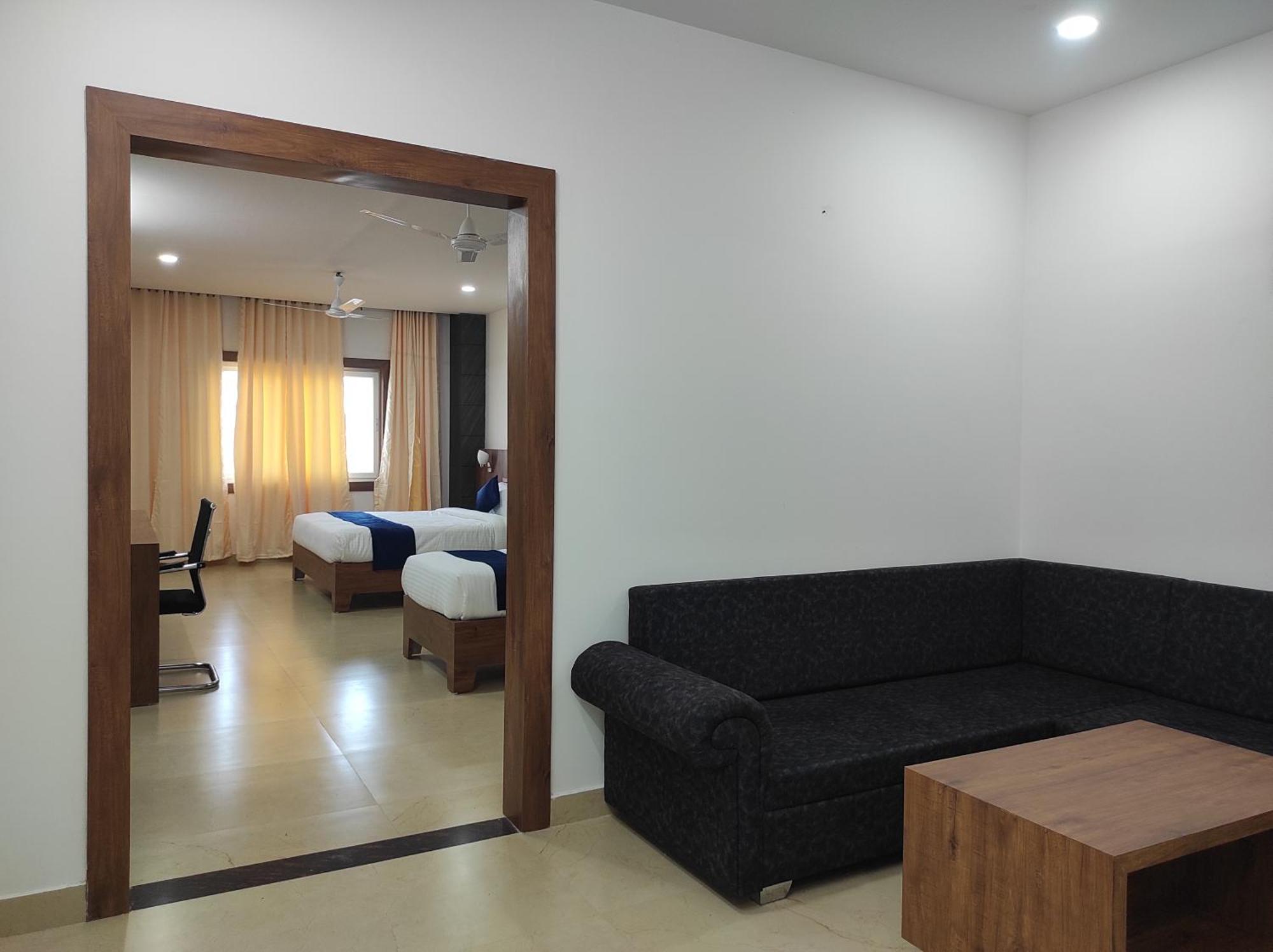 Hotel A G Palace Duliagaon Ngoại thất bức ảnh
